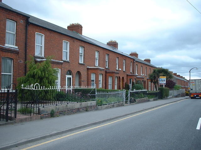 Ire houses2