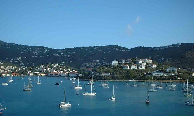 St Thomas Bay2