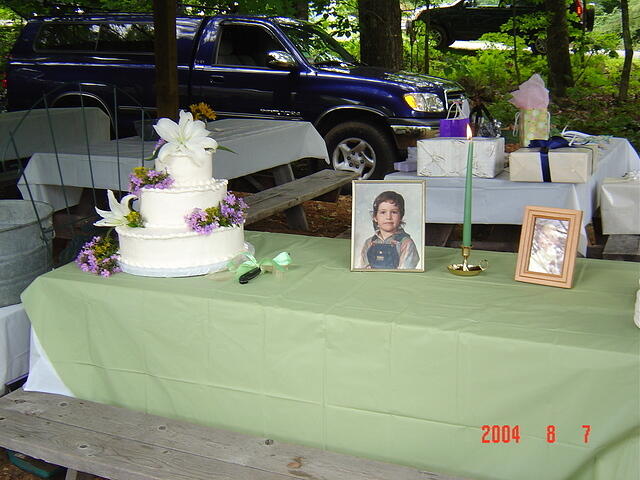 Cake table