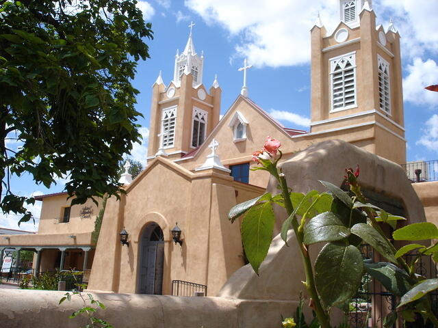 ABQ 2 036