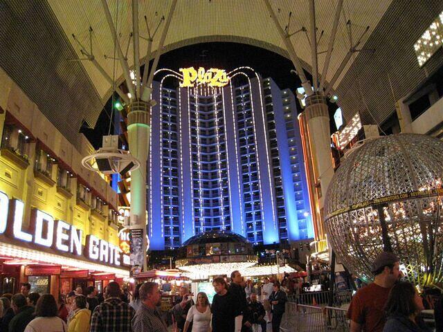Fremont St experience